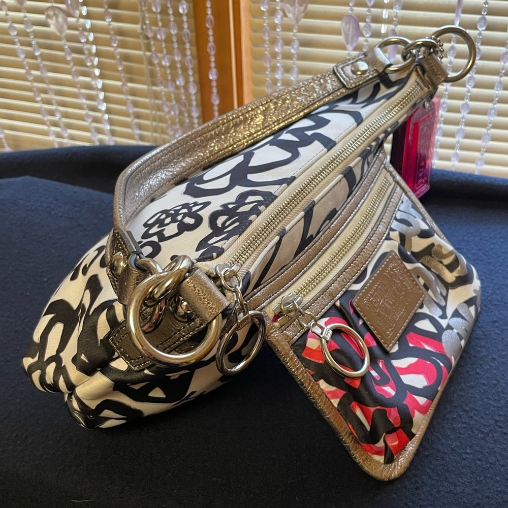 Coach Poppy Floral Hobo Shoulder Bag